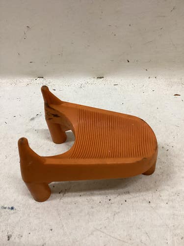 Used Kicking Tee Fb Training Aid 11725-s000501593