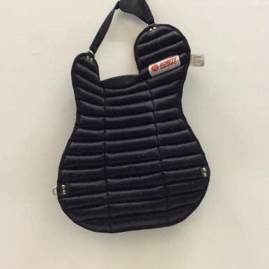 Used Schutt Chest Protector Adult Catcher's Equipment 11725-s000437971