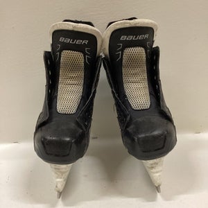 Used Bauer Supreme 160 Junior 02.5 Ice Hockey Skates 11725-s000451334