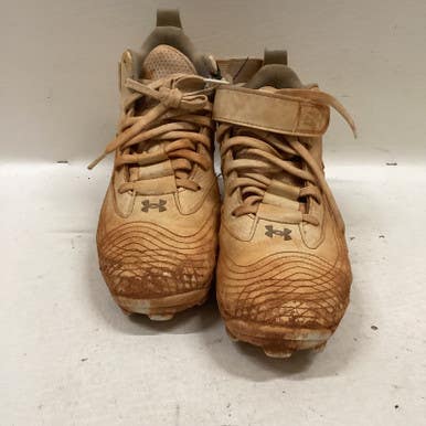 Used Under Armour Bh Bb Cleats Sz 5yth Junior 05 Baseball And Softball Cleats 11725-s000473440