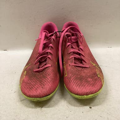 Used Nike Soccer Cleats Pink Senior 6 11725-s000478999