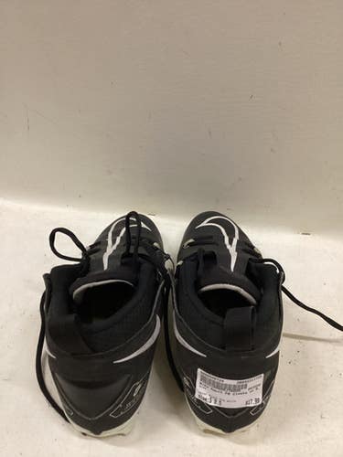 Used Nike Adult Fb Cleats Black And White Senior 9.5 11725-s000500724