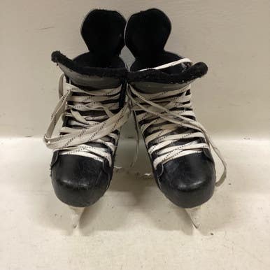 Used Bauer One05 Junior Hockey Skate Junior 04 11725-s000477819