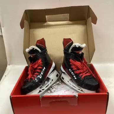 Used Ccm Jetspeed Ft4 Intermediate Hockey Skate Intermediate 4.0 11725-s000483448