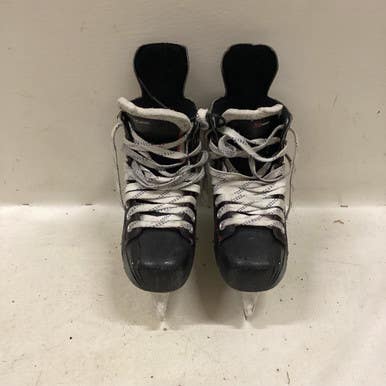 Used Bauer X400 Junior Hockey Skate Junior 04.5 11725-s000484722