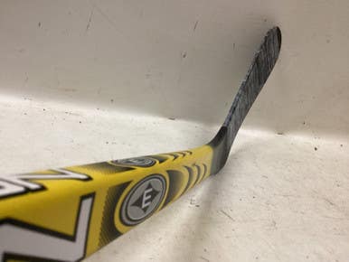 Used Easton Synergy Grip Senior One Piece Left 95 Flex 11725-s000499536