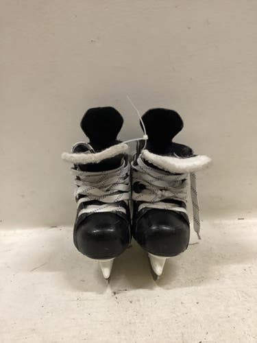Used Bauer Supreme 140 Junior Hockey Skate Junior 01 11725-s000502252