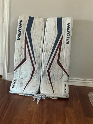 33" Vaughn SLR3 Pro Carbon Goalie Leg Pads Pro Stock (Used)