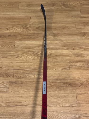 Intermediate CCM JetSpeed FT8 Pro Right Handed Hockey Stick P28 65 Flex (New)