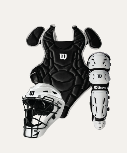 Wilson EZ Gear 2.0 Catcher Gear Kit Youth Baseball Black L/XL Open box (New)
