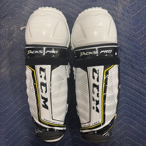 NHL CCM Ultra Tacks Pro 15" Shin Pads Pro Stock (like New)