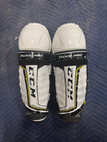 NHL CCM Ultra Tacks Pro 15" Shin Pads Pro Stock (like New)