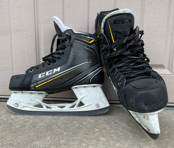 CCM Tacks Classic Pro+ Hockey Skates Regular Width 8 (Used)
