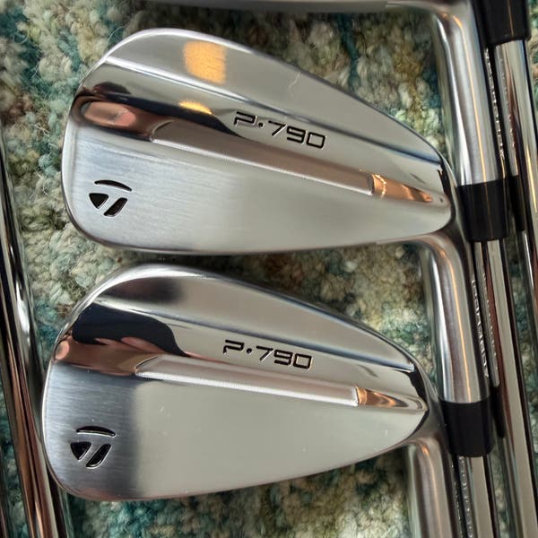 TaylorMade 2025 P790 Iron Set 4-PW – Modus3 Tour 105 Stiff – Mint