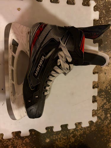 2019 Bauer Vapor 2X Pro Hockey Skates Regular Width Pro Stock 7.5 (Used)