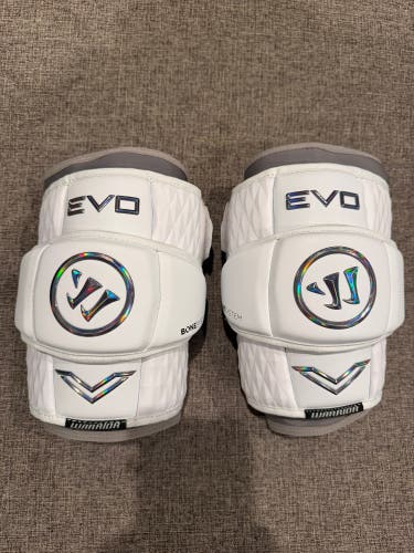 Warrior Evo V Elbow Pads - Like New!