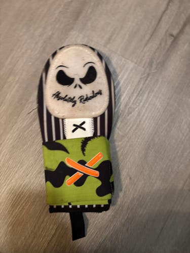 Black Senior Sliding Mitt (Used)