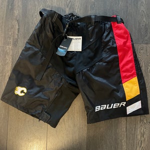 NEW Medium Bauer Pant Shell Pro Stock Calgary Flames Third/Blasty
