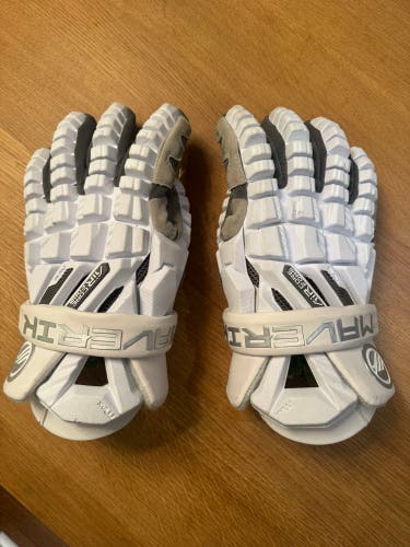 Maverik Max Lacrosse Gloves (Used)