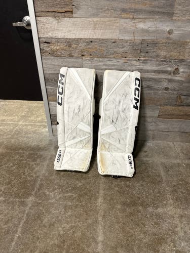 White 33" Senior CCM Axis 2.9 Goalie Leg Pads (Used)