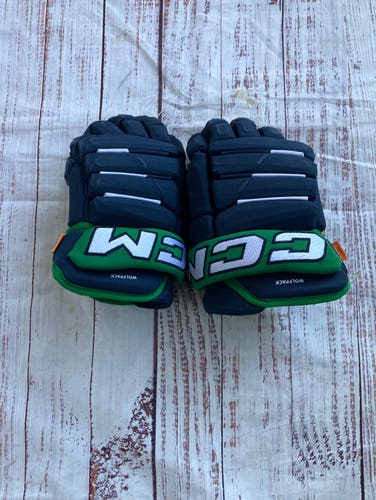 Blue Junior CCM HG4P3C Gloves 12" (Used)
