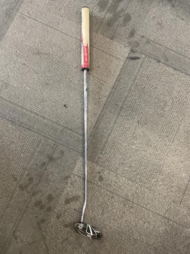 Used Odyssey White Ice Dart Mens Putter Rh 11614-s000238220