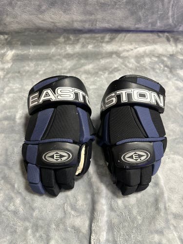 Blue Senior Easton Ultra Lite Gloves 11" (Used)