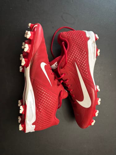 Unisex Size M 10.5 (W 11.5) Nike Vapor strike Low Top (Used)