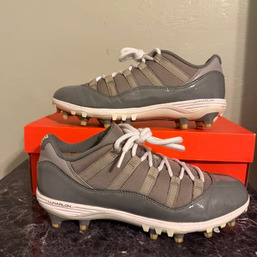 Men's Size M 9 Air Jordan 11 Cool Gray Lunarlon Cleats (Used)