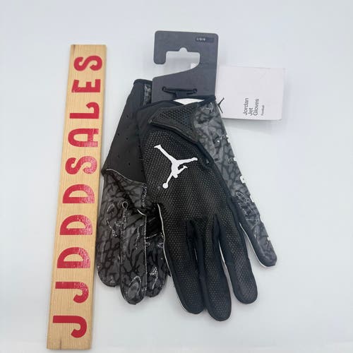 Nike Air Jordan Jet 7.0 Football Gloves Black DV4209-091 Men’s Sz Large NWT
New With Tags