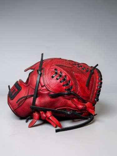 Zett Pro status RH Pitcher's Baseball Glove 11.75" (Used)