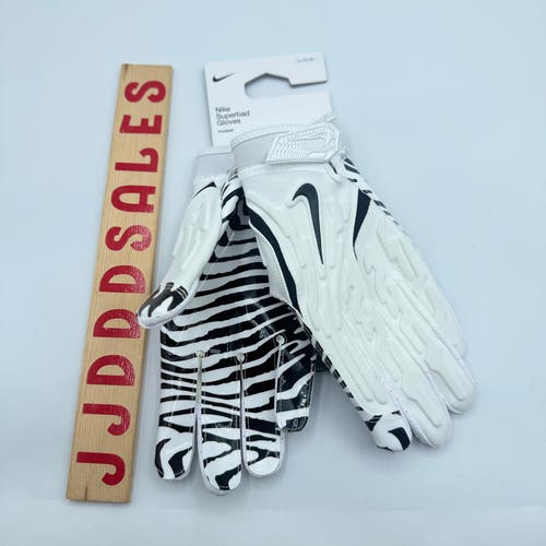 Nike Superbad 7.0 Football Gloves Black White HF9169-102 Men’s Sz XL NWT Rare

New With Tags