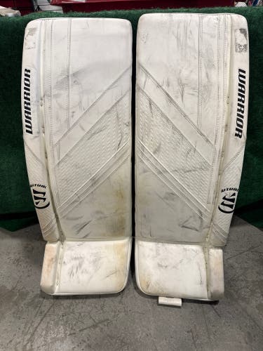 White Senior Warrior Ritual G6 E+ Goalie Leg Pads (Used) | 32"+1.5"
