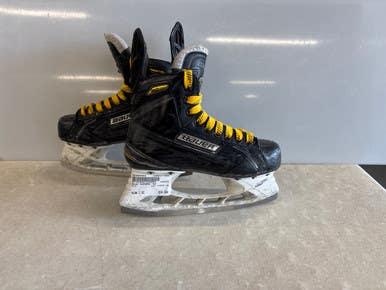 Used Bauer Supreme 180 Junior Hockey Skate Junior 02 11858-s000065056