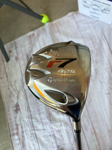 Men's TaylorMade R7 425 Driver Right Handed Stiff Flex 10.5 Loft (Used)