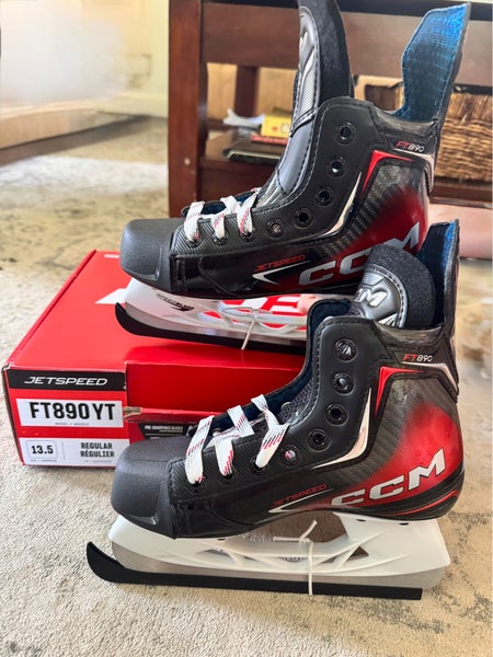 Black 2025 CCM JetSpeed FT890 Hockey Skates Regular Width 13.5 (New)