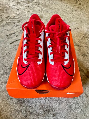 Unisex 3Y (Big Kids / Youth) Nike Vapor Edge Shark Low Top Molded Cleats (New)