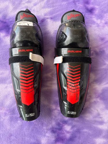Junior Bauer Lil Sport Shin Pads 12" (Used)