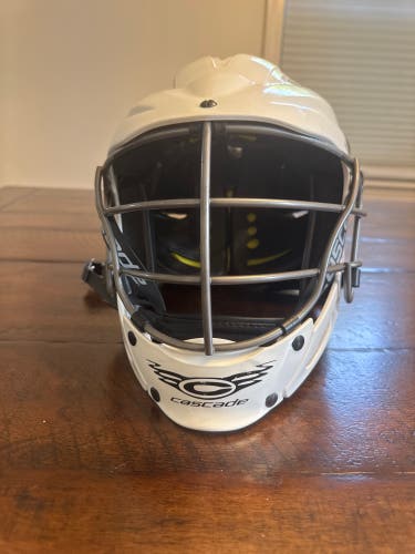 Cascade CS-R Youth Helmet (Used)