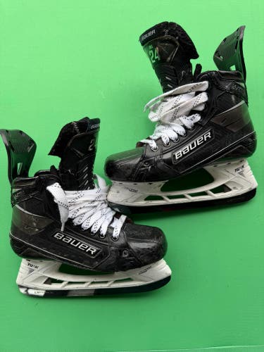 Bauer Supreme Ultrasonic Hockey Skates | Size 7 Fit 2 | Custom