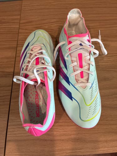 Blue & pink Size M 11.0 (W 12.0) Adidas predator ELite Molded Cleats Cleats (New)