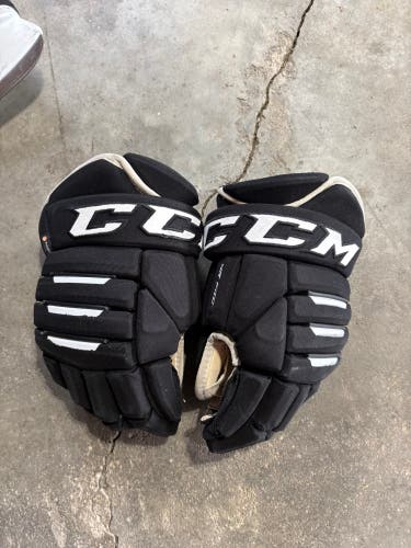 CCM Tacks 4 Roll Pro 2 Gloves 14" (Used)