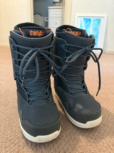 Size M 9.0 (W 10.0) Thirty Two thirty TM-2 Snowboard Boots (Used)