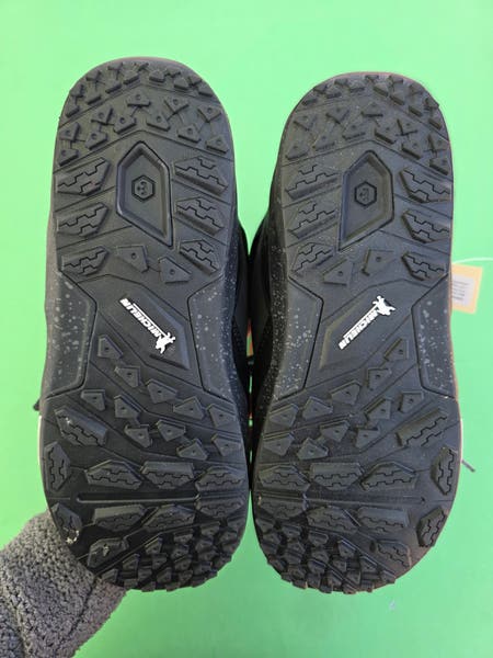 Men's Size M 9.5 (W 10.5) Thirty Two TM-2 XLT Diggers Snowboard