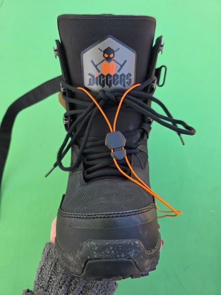Men's Size M 9.5 (W 10.5) Thirty Two TM-2 XLT Diggers Snowboard