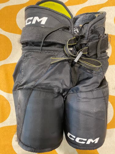 Black Youth Large CCM Tacks AS-V Pro Hockey Pants (Used)