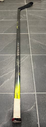 Senior Warrior Alpha DX Right Handed Hockey Stick P28 65 Flex (Used)