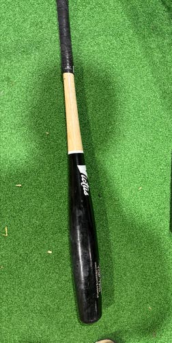 2025 Victus Torpedo Maple BBCOR Certified Bat (-3) 30 oz 33" (Used)