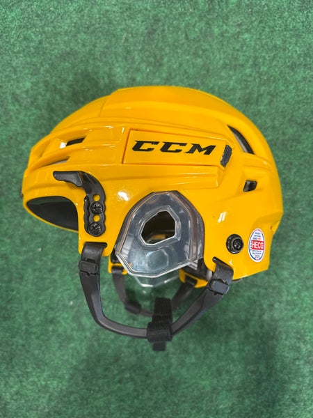 Yellow Small CCM Tacks 910 Helmet (Used)