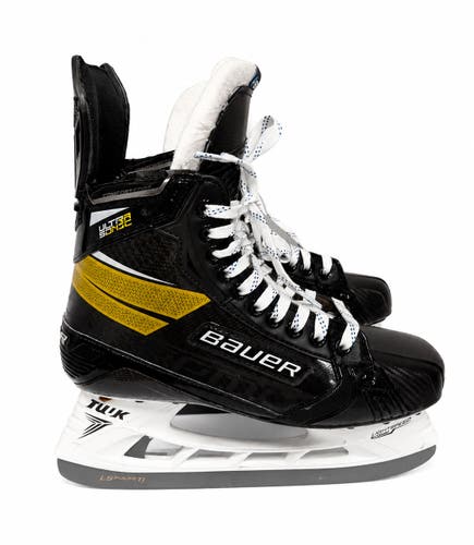 Pro Stock Bauer Supreme Ultrasonic Skates Size 8D